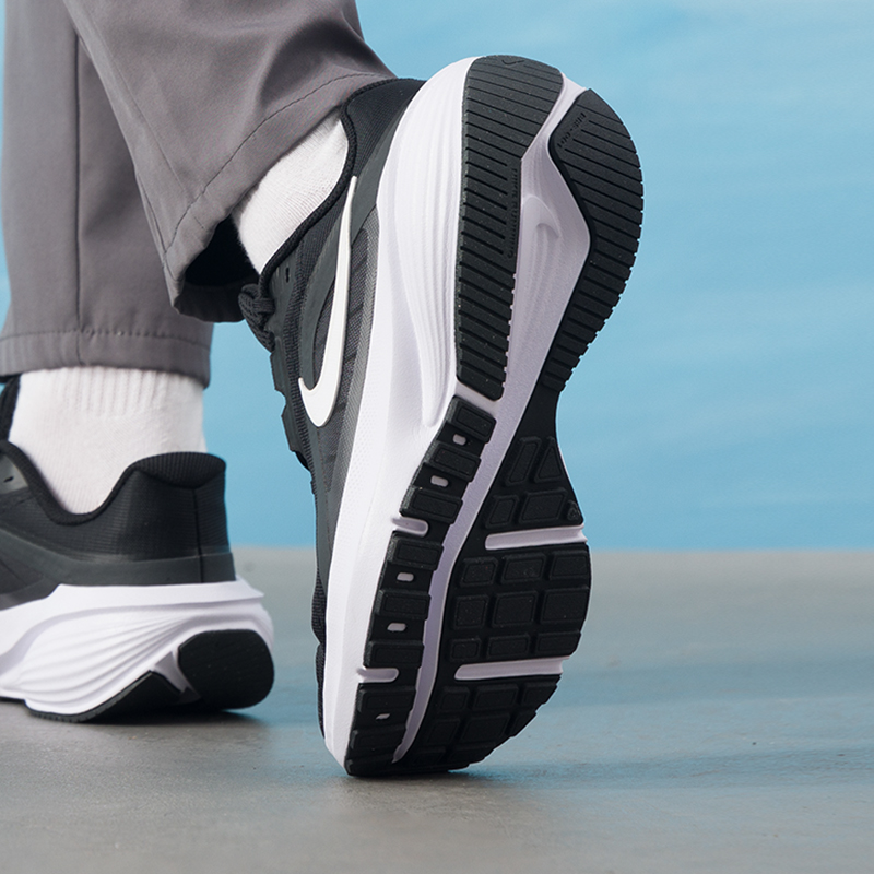 Nike Erkek Ayakkabıları, Oriji - Lightweight Road Running Shoes incelemesi ve fiyatı