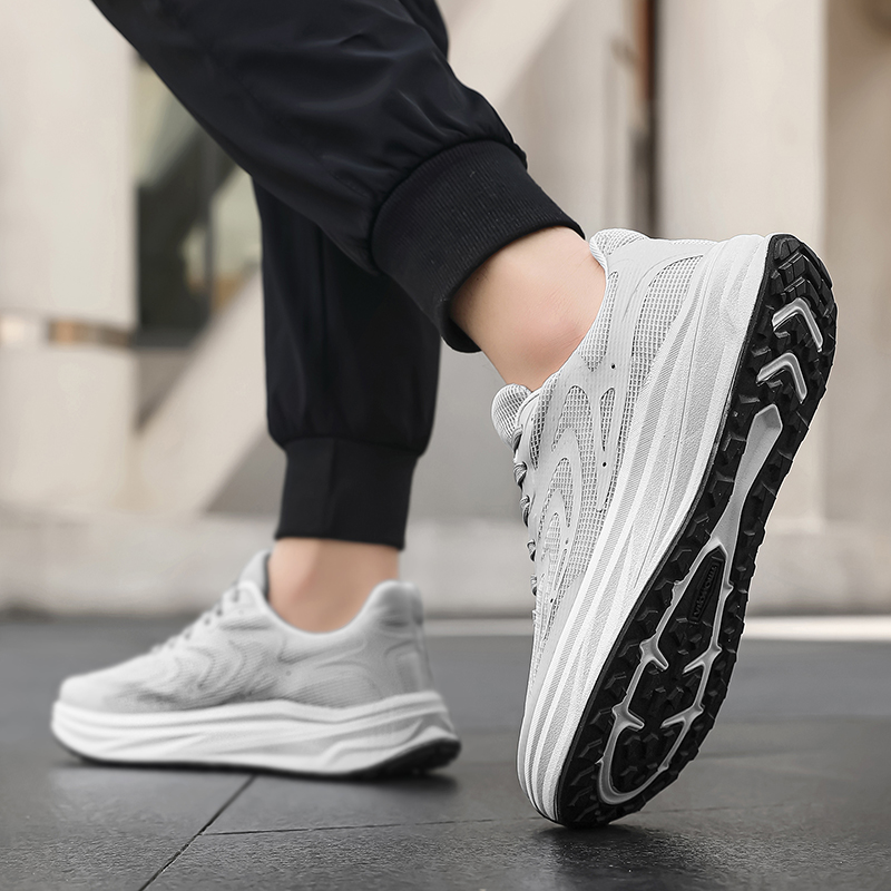 Geniş Burunlu, Kaymaz Tabanlı, - Wide Toe Box Running Sneakers incelemesi ve fiyatı